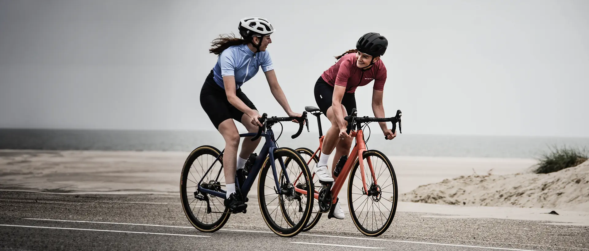 Paseos en bicicleta eléctrica de fin de semana: emocionantes aventuras con amigos